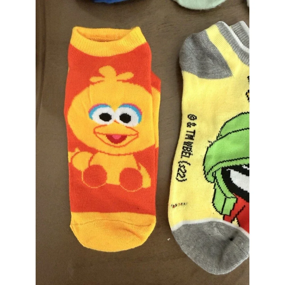 Lot Novelty socks 24 pair Mostly Brand New (exactly What’s Shown) Crew & Ankle